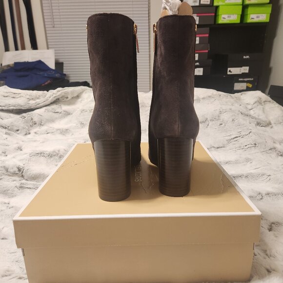 Michael Kors Hazel Flex Bootie – Chocolate Suede – Size 8.5M (NEW) - Picture 4 of 7
